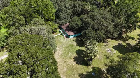Exterior - 8465 NW 186th St, Reddick, FL 32686 photo 8 of 8