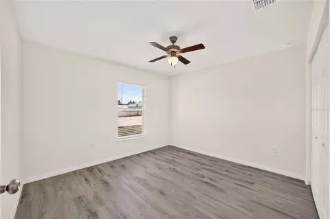 Bedroom - 7 Cypress Rd, Ocala, FL 34472 photo 3 of 5