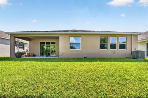 Exterior - 4974 NW 39th Loop, Ocala, FL 34482 photo 9 of 10