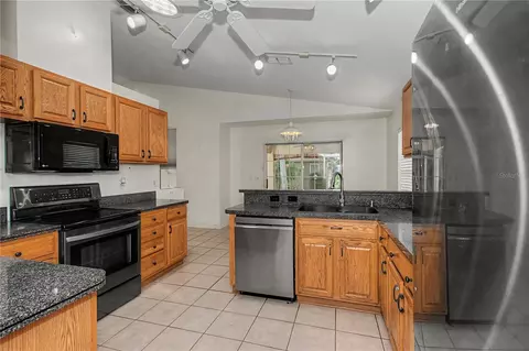 Kitchen - 11151 SW 73rd Ct, Ocala, FL 34476 photo 3 of 3