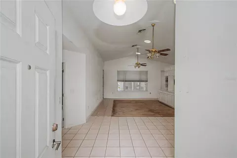 Entry Way - 11151 SW 73rd Ct, Ocala, FL 34476 photo 2 of 3