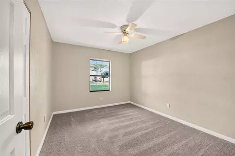 Bedroom - 8 Banyan Course Run, Ocala, FL 34472 photo 5 of 6