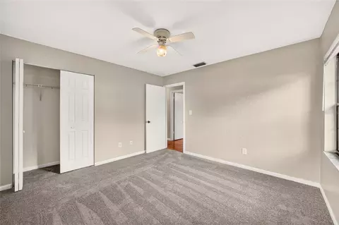 Bedroom - 8 Banyan Course Run, Ocala, FL 34472 photo 4 of 6