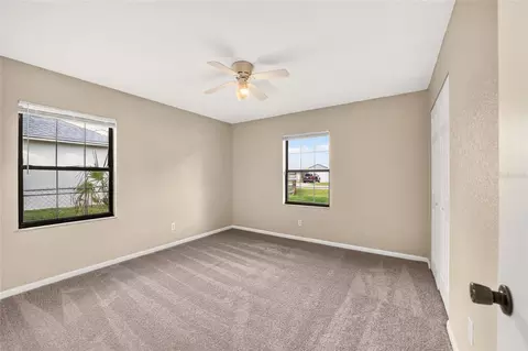 Bedroom - 8 Banyan Course Run, Ocala, FL 34472 photo 3 of 6