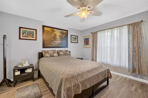 Bedroom - 8141 SW 80th Ter, Ocala, FL 34476 photo 1 of 4