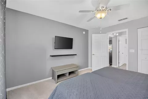 Bedroom - 8141 SW 80th Ter, Ocala, FL 34476 photo 4 of 4