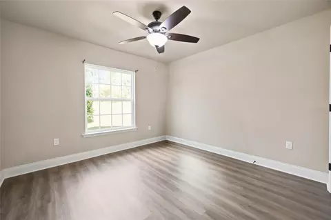 Bedroom - 831 NE 150th Ave, Williston, FL 32696 photo 3 of 4