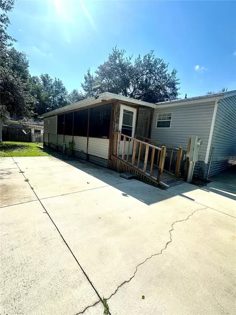 202 Ash St, Interlachen, FL 32148 photo 5