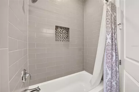 Bath - 1971 NW 86th Pl, Ocala, FL 34475 photo 4 of 6
