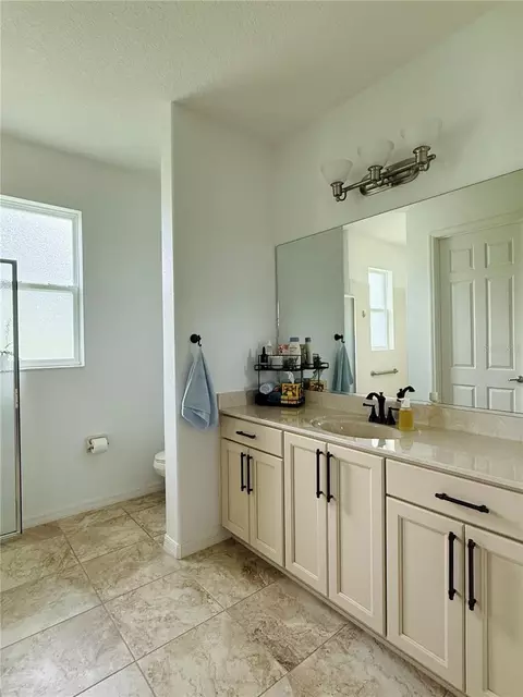 Bath - 9373 SW 94th Loop, Ocala, FL 34481 photo 2 of 3