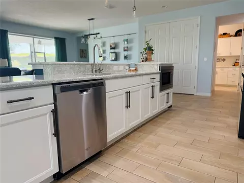 Kitchen - 9373 SW 94th Loop, Ocala, FL 34481 photo 2 of 3