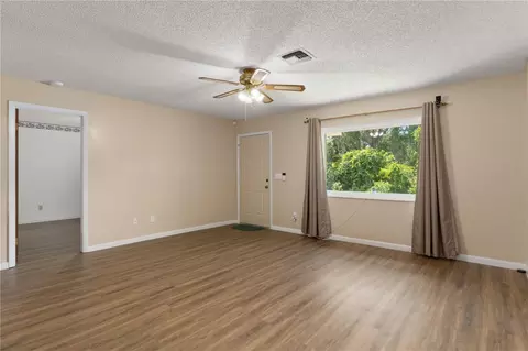 Living - 9390 E Windwood Loop, Inverness, FL 34450 photo 3 of 4