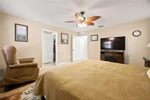 Bedroom - 5464 SW 100th Loop, Ocala, FL 34476 photo 4 of 4