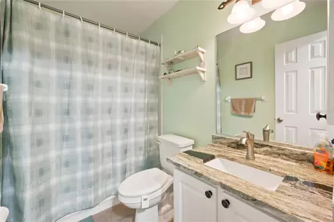 Bath - 5464 SW 100th Loop, Ocala, FL 34476 photo 1 of 3