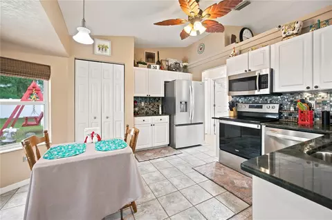 Kitchen - 5464 SW 100th Loop, Ocala, FL 34476 photo 2 of 6