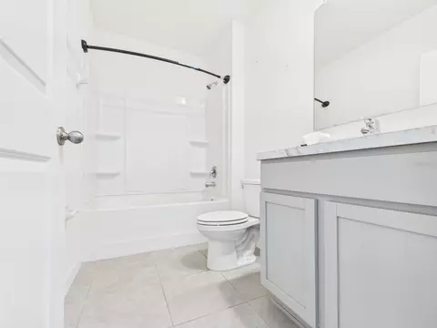 Bath - 149 Hickory Course Cir, Ocala, FL 34472 photo 1 of 4