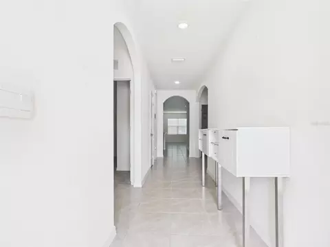 Entry Way - 149 Hickory Course Cir, Ocala, FL 34472 photo 2 of 6