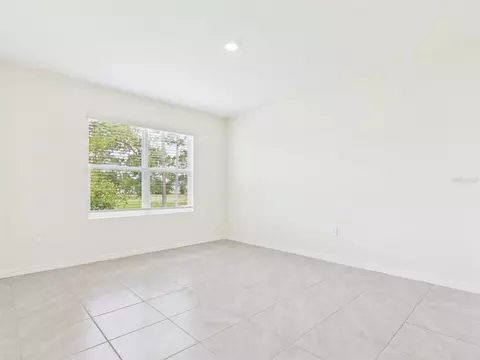 Living - 149 Hickory Course Cir, Ocala, FL 34472 photo 4 of 4