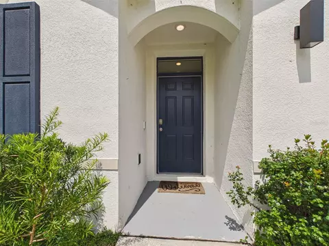 Exterior - 149 Hickory Course Cir, Ocala, FL 34472 photo 3 of 6