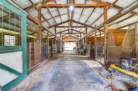 Entry Way - 10195 NW 160th St, Reddick, FL 32686 photo 2 of 2