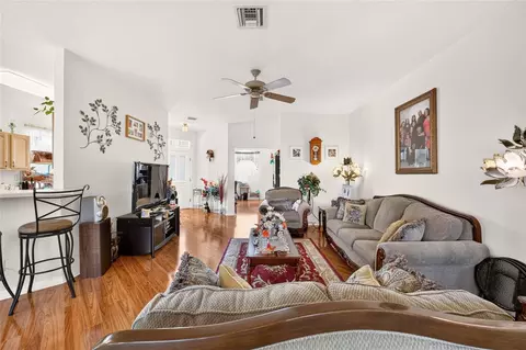 Living - 10080 SW 90th Loop, Ocala, FL 34481 photo 7 of 8