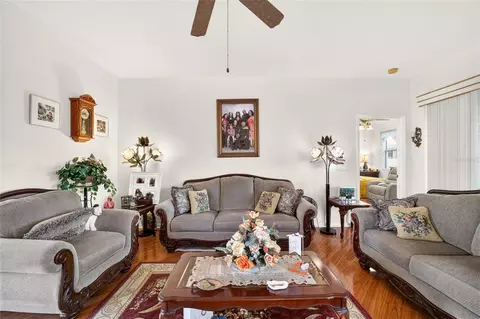Living - 10080 SW 90th Loop, Ocala, FL 34481 photo 2 of 8