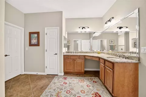 Bath - 8943 SW 86th Loop, Ocala, FL 34481 photo 1 of 3