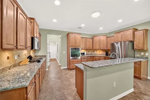 Kitchen - 8943 SW 86th Loop, Ocala, FL 34481 photo 3 of 6