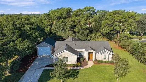 5592 NE 61st Avenue Rd, Silver Springs, FL 34488