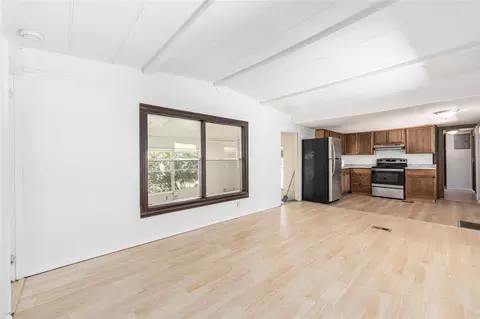 Living - 2901 SW 91st St, Ocala, FL 34476 photo 3 of 3