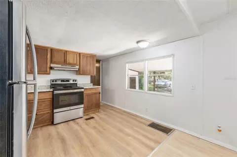 Kitchen - 2901 SW 91st St, Ocala, FL 34476 photo 2 of 2