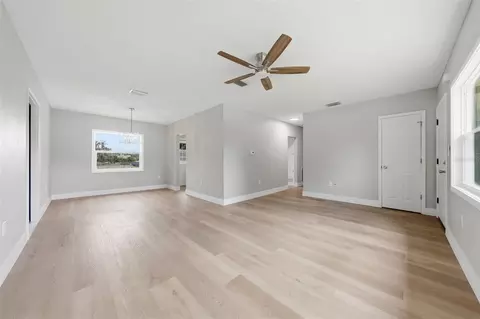 Living - 307 NE 11th Pl, Ocala, FL 34470 photo 1 of 3