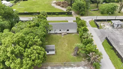 View/Area - 307 NE 11th Pl, Ocala, FL 34470 photo 4 of 5