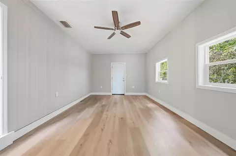 Living - 307 NE 11th Pl, Ocala, FL 34470 photo 3 of 3