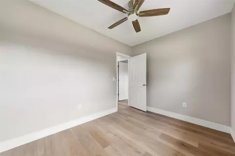 Bedroom - 307 NE 11th Pl, Ocala, FL 34470 photo 6 of 6