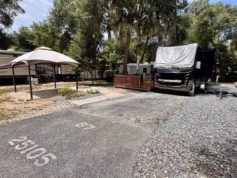 25105 NE 143rd St, Salt Springs, FL 32134