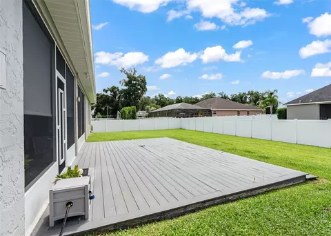 Exterior - 4010 SE 22nd St, Ocala, FL 34471 photo 7 of 10