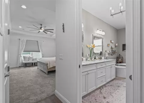 Entry Way - 4010 SE 22nd St, Ocala, FL 34471 photo 2 of 2