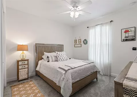 Bedroom - 4010 SE 22nd St, Ocala, FL 34471 photo 4 of 4