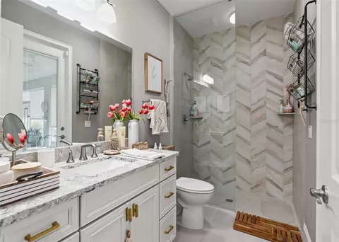 Bath - 4010 SE 22nd St, Ocala, FL 34471 photo 4 of 4