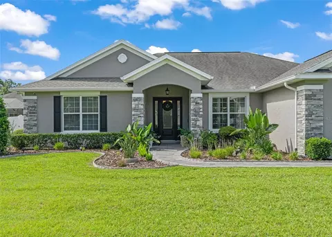 Exterior - 4010 SE 22nd St, Ocala, FL 34471 photo 3 of 10