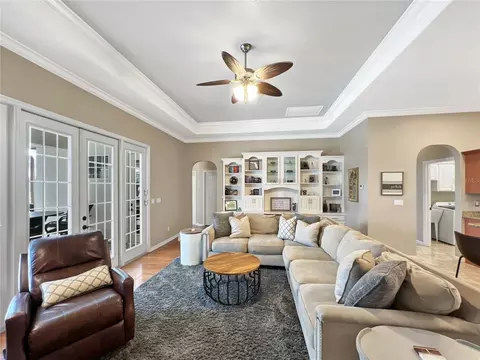 Living - 4526 SE 34th Pl, Ocala, FL 34480 photo 3 of 5
