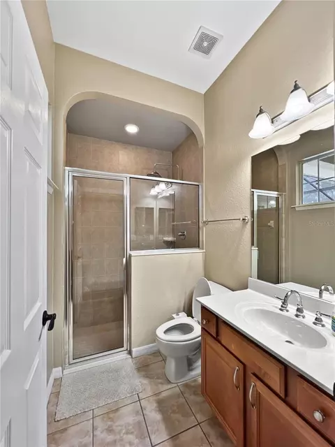 Bath - 4526 SE 34th Pl, Ocala, FL 34480 photo 5 of 5