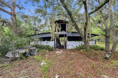 Exterior - 39913 Swift Rd, Eustis, FL 32736 photo 7 of 11