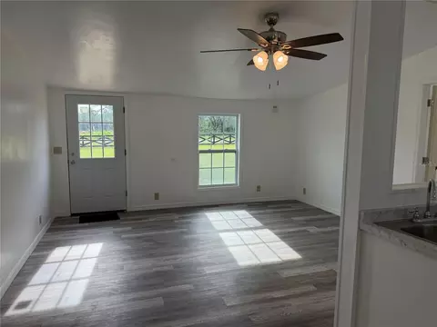 Living - 13991 NE 10th St, Williston, FL 32696 photo 5 of 5