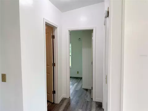 Entry Way - 13991 NE 10th St, Williston, FL 32696 photo 2 of 2
