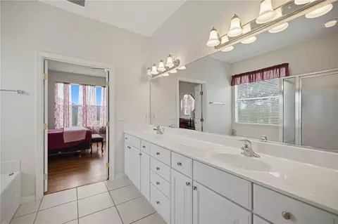 Bath - 9117 SE 125th Loop, Summerfield, FL 34491 photo 2 of 4