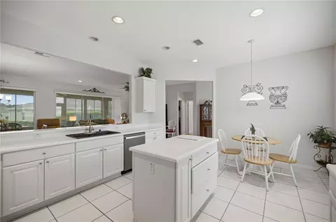 Kitchen - 9117 SE 125th Loop, Summerfield, FL 34491 photo 2 of 3
