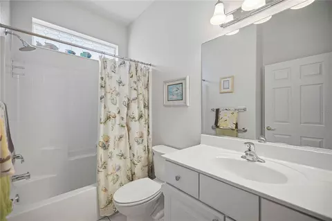 Bath - 9117 SE 125th Loop, Summerfield, FL 34491 photo 4 of 4