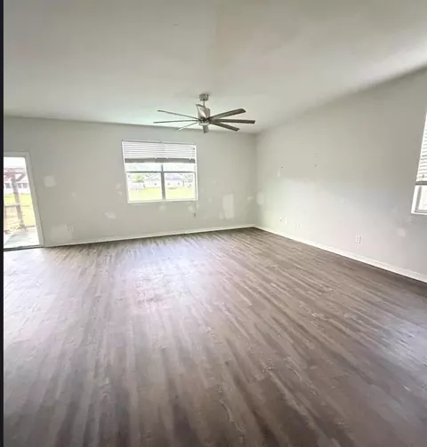 Living - 45170 Dutton Way, Callahan, FL 32011 photo 2 of 2